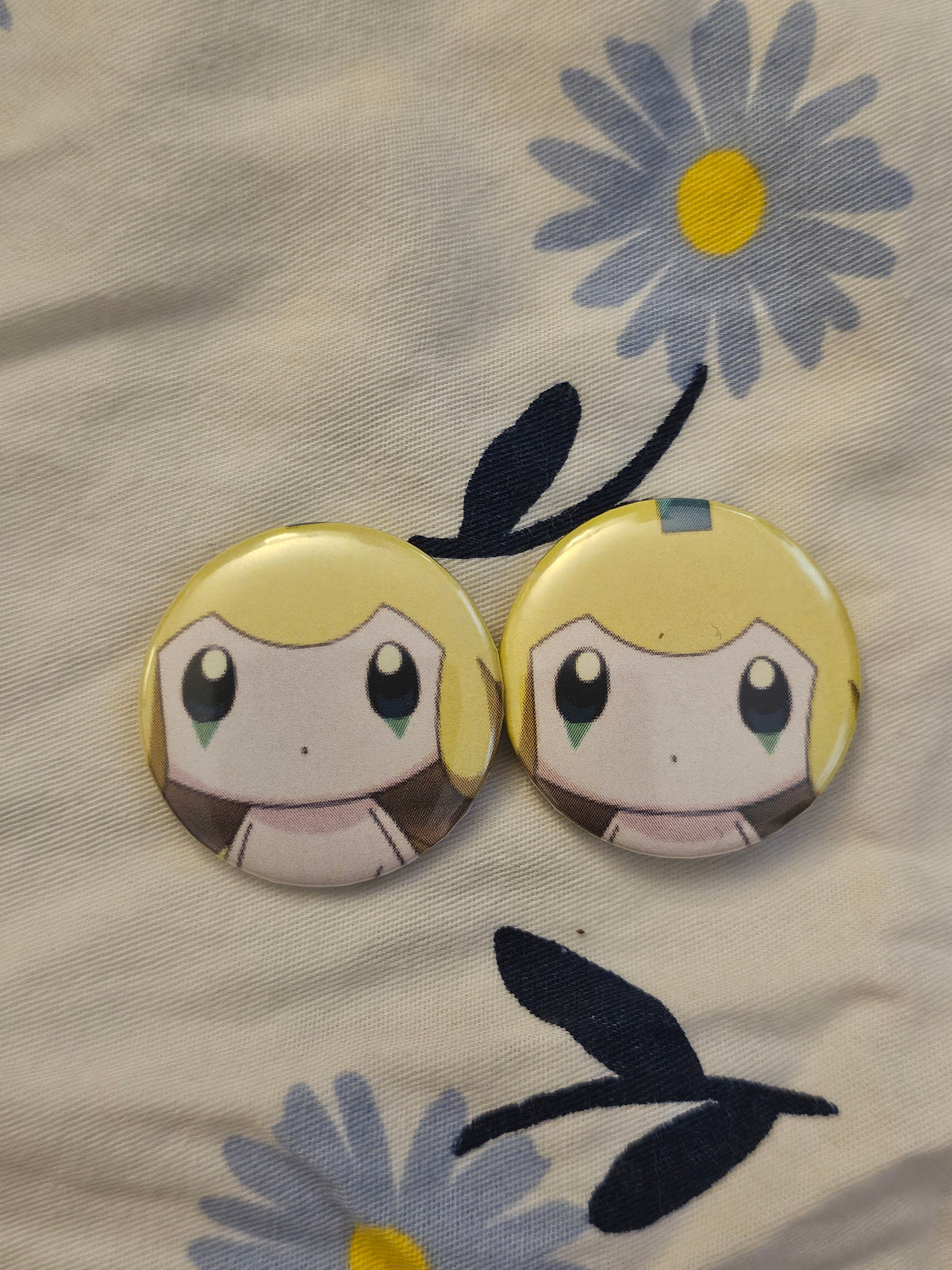1.25" sweet wish button pin